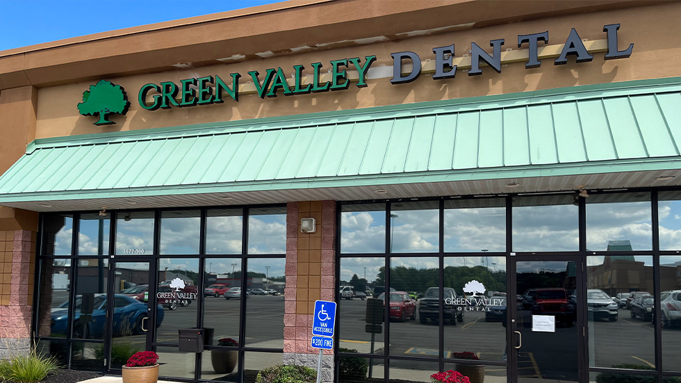 Exterior of Green Valley Dental office in Marion