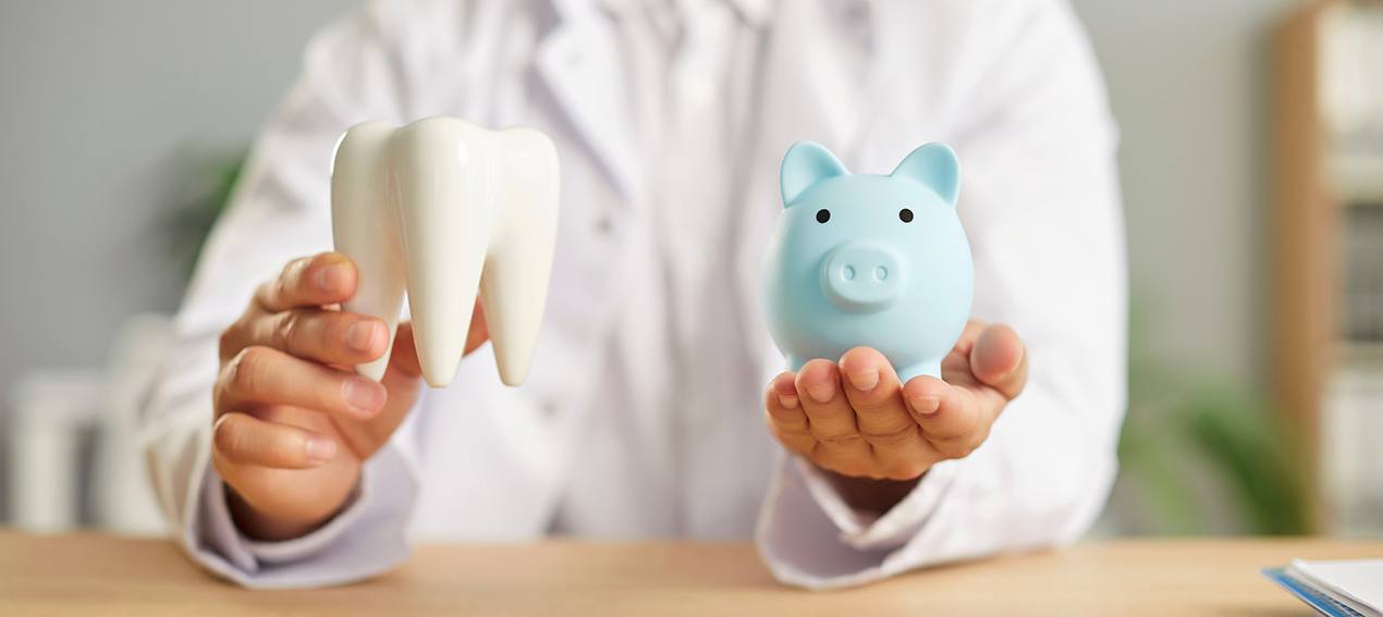 a patient visiting his dentist to receive veneers